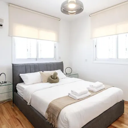 City 58b Apartment Limassol